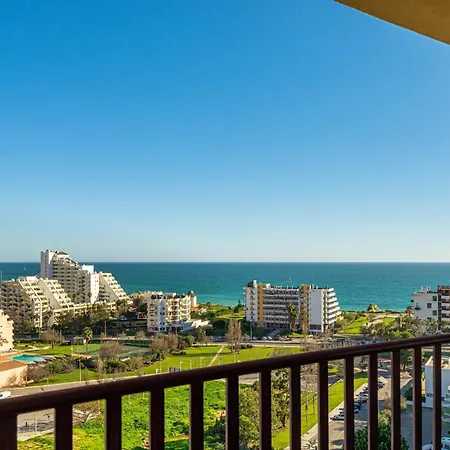 Azul Ocean View Апартаменти Портіман